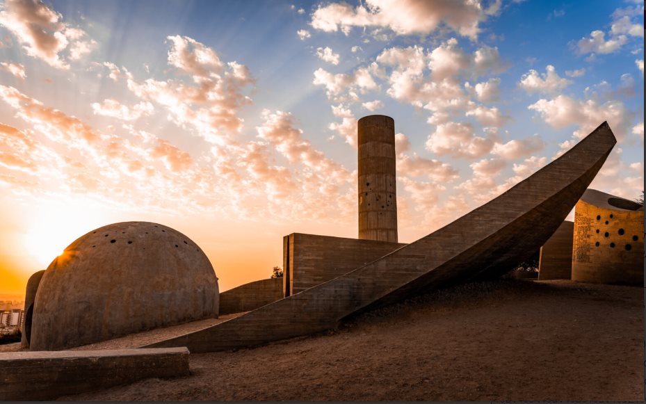 אנדרטת חטיבת הנגב. קרדיט אתר כל הדרכים לגלות את באר שבע