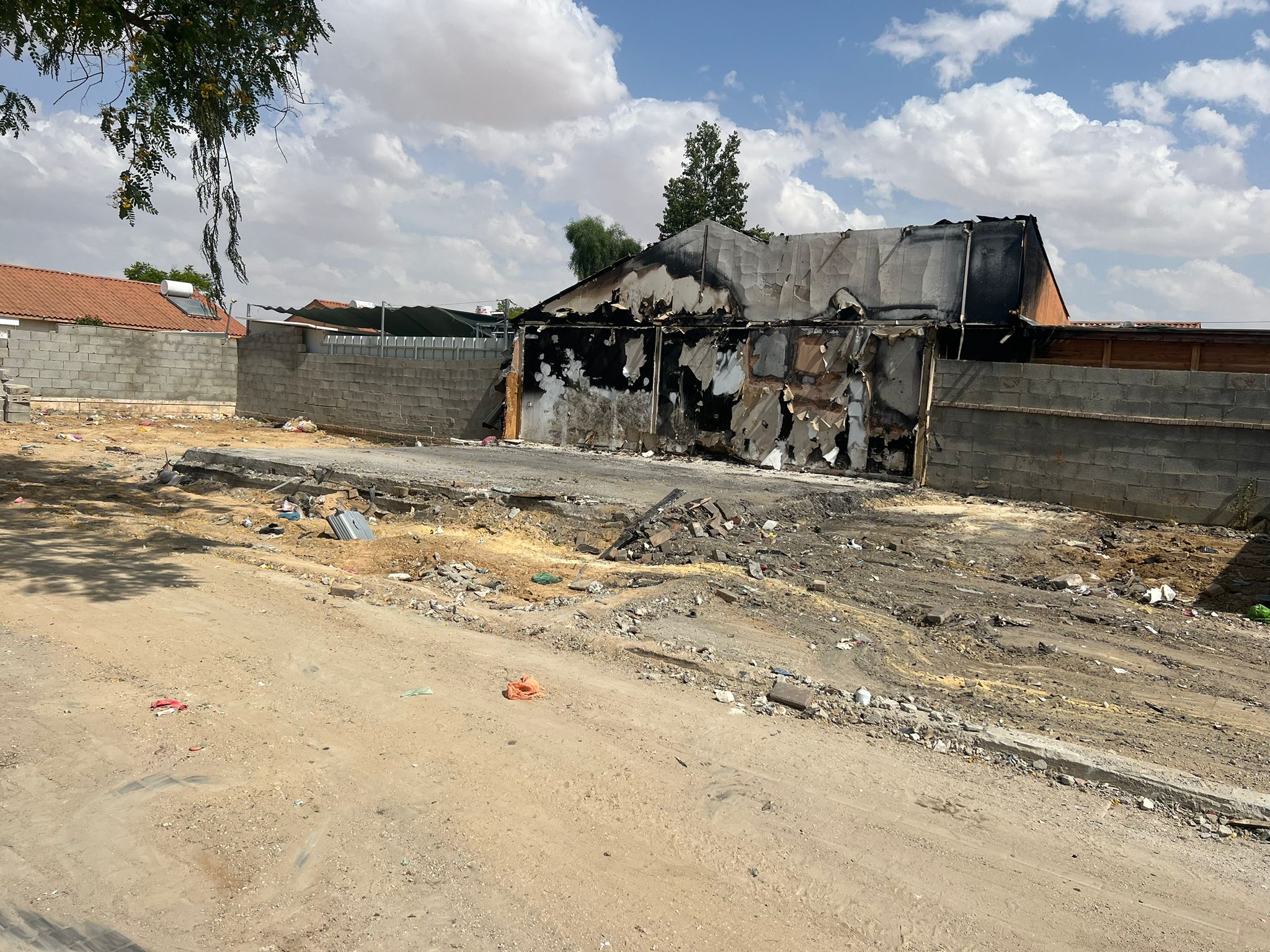 הבית בנחל בקע שנשרף .קרדיט: באדיבות המשפחה