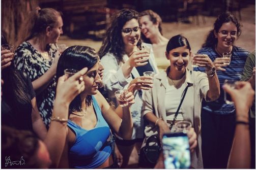 סיורי ברים בעיר העתיקה . קרדיט דף פייסבוק לילות בעתיקה