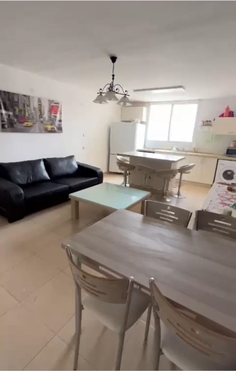 רחוב אברהם אבינו. קרדיט - רי/מקס