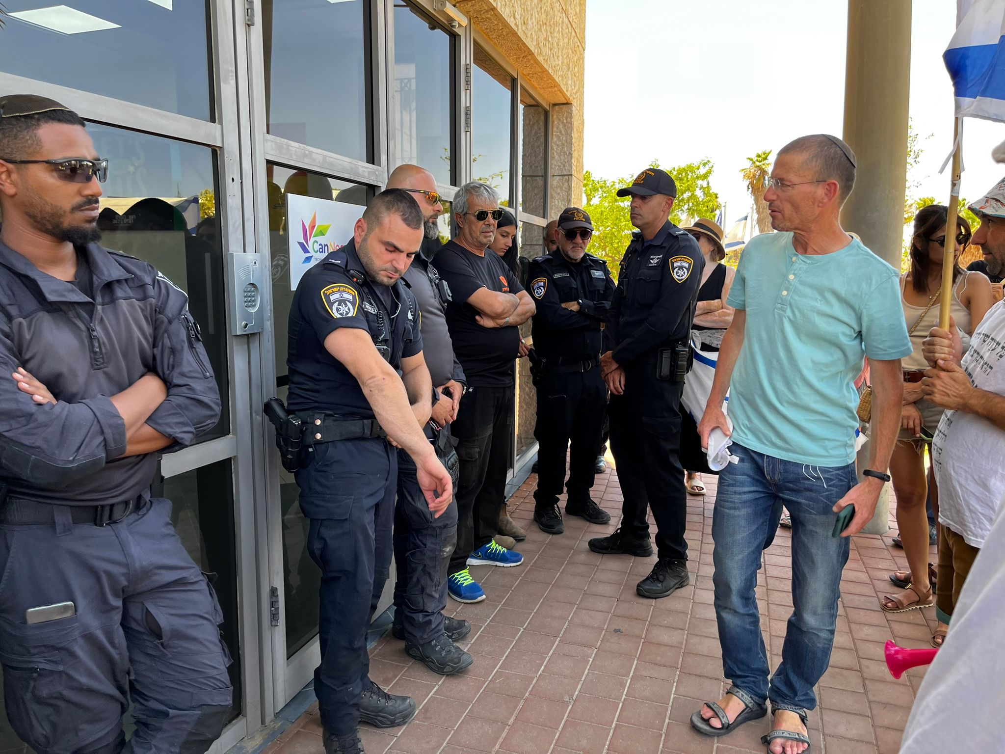 ההפגנות מול סמוטריץ'. צילום אליענה בן שלג