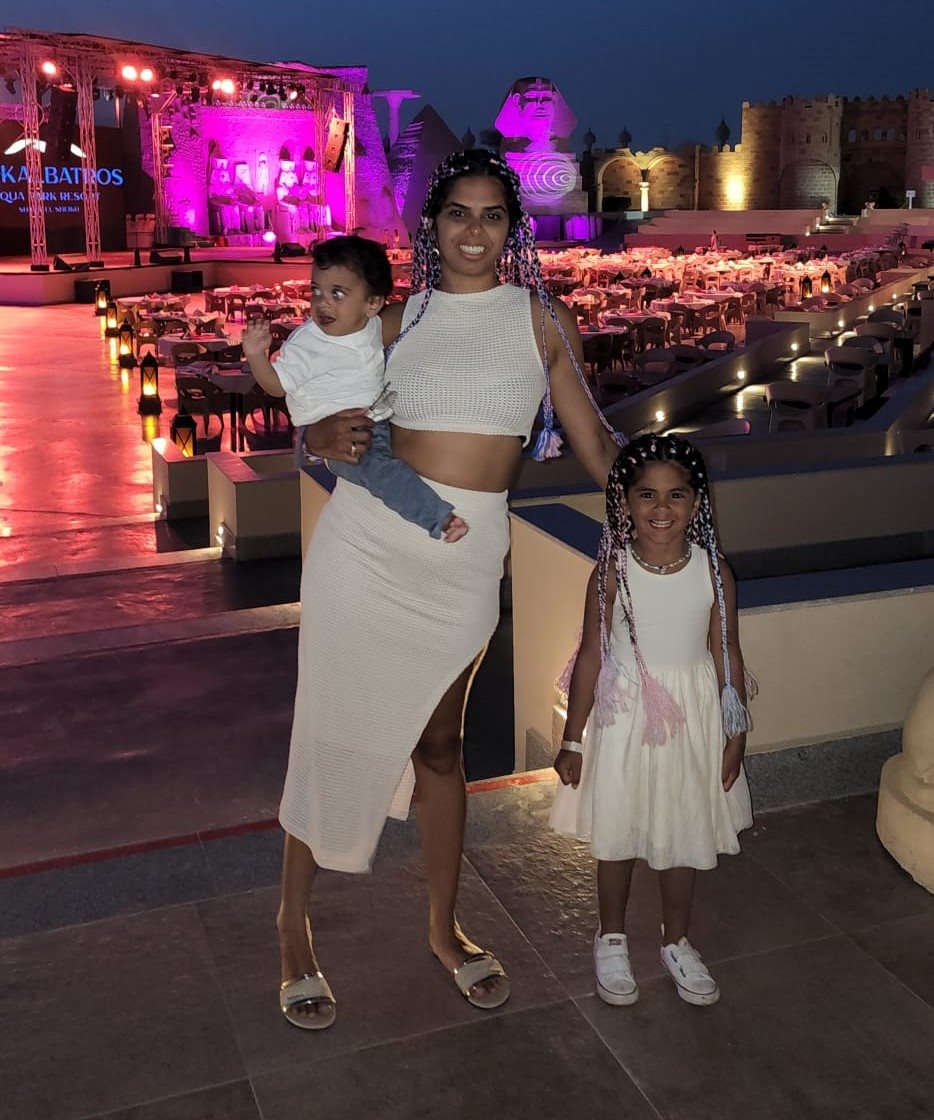 רובין אשטמקר והילדים. צילום: פרטי