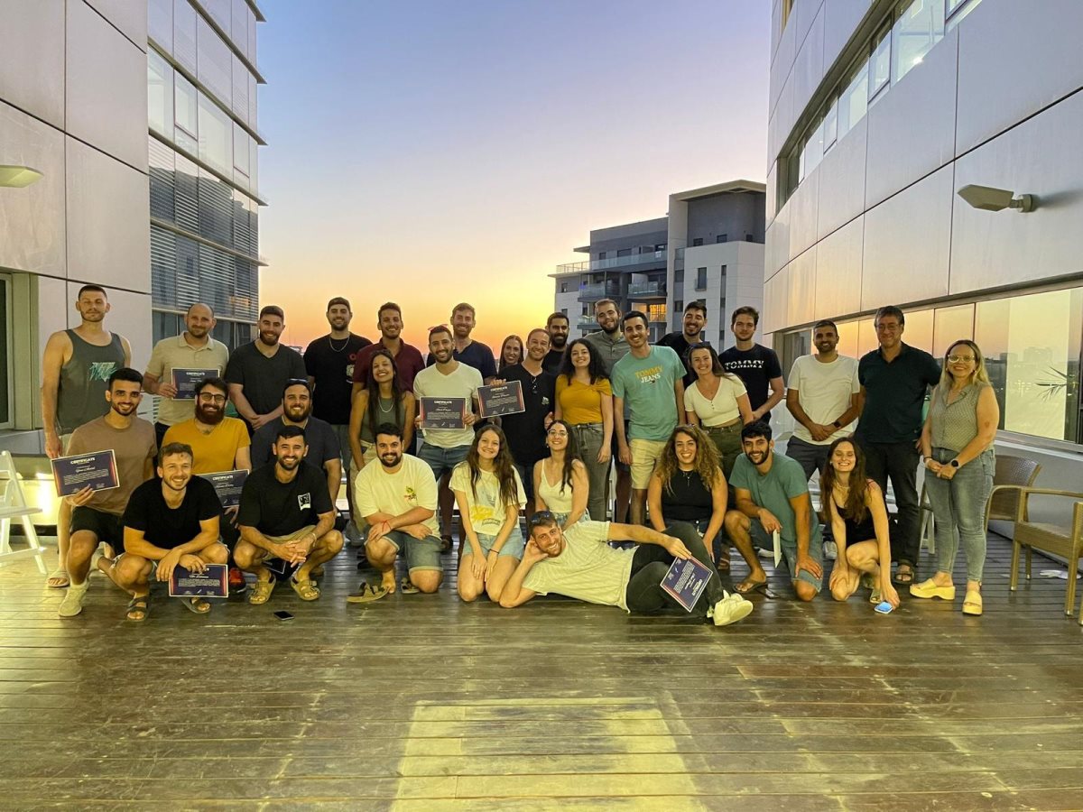 קרדיט - ניצנים