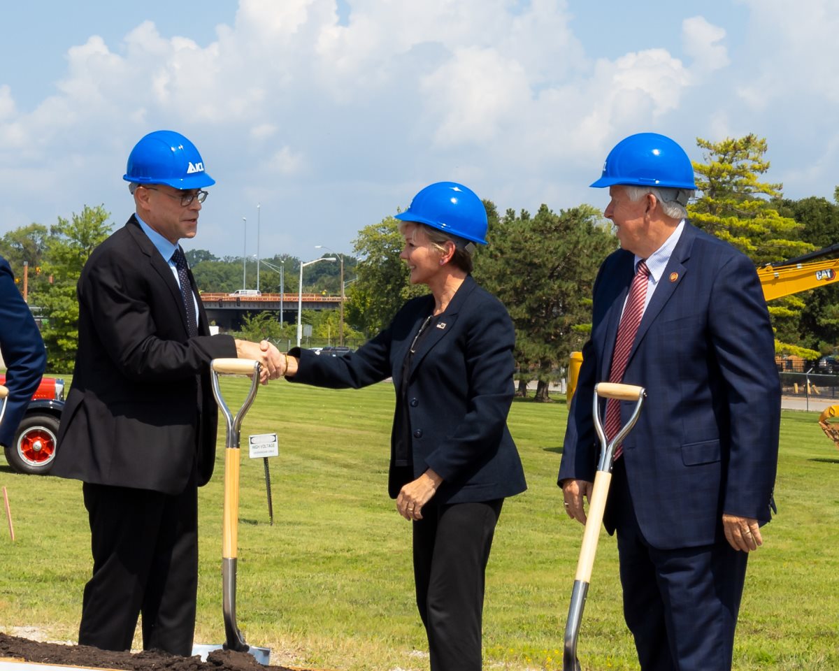 קרדיט - יח"צ