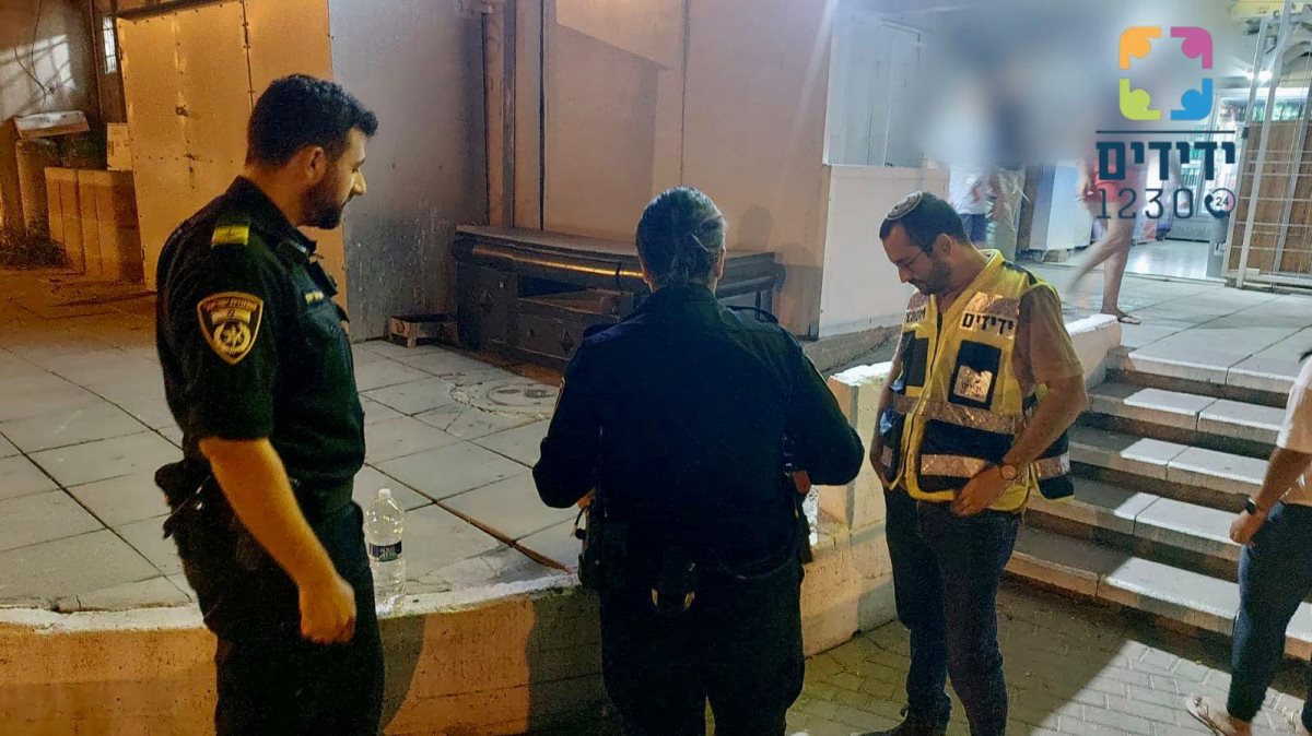 קרדיט - ידידים