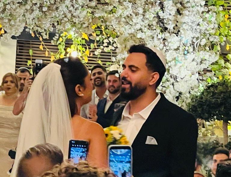 מתן וליאור בחופה. קרדיט - באר שבע נט