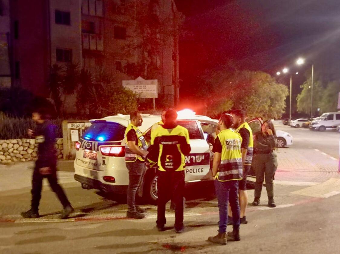 קרדיט - ידידים