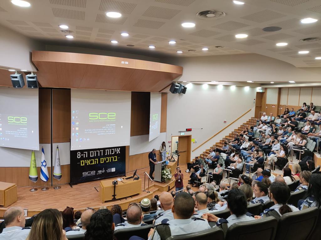 קרדיט - יח"צ