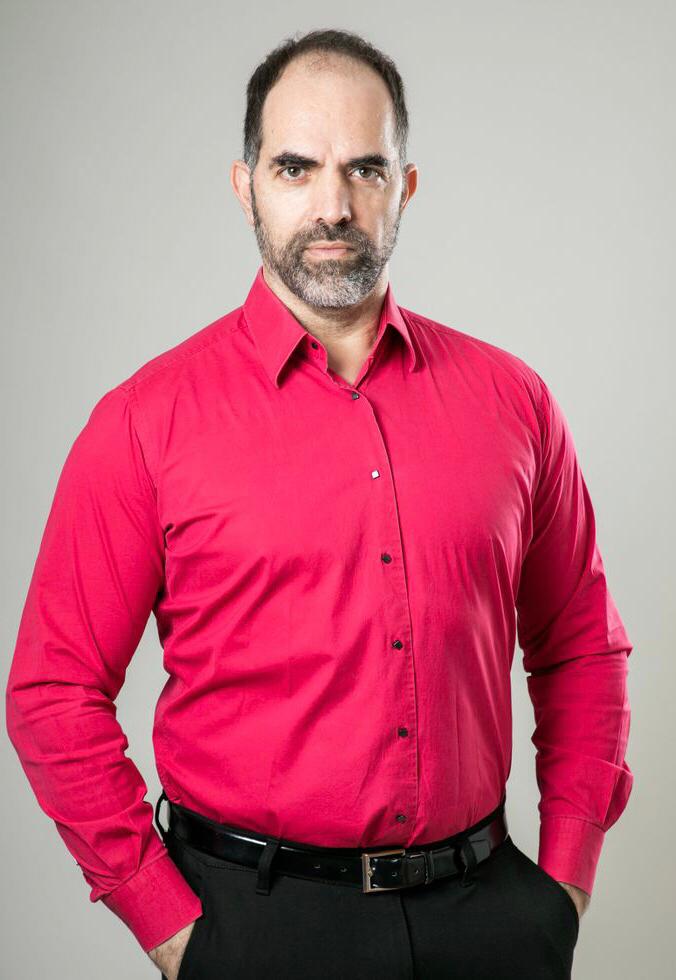 מנצח רני קלדרון. צילום: סטודיו סנאפ