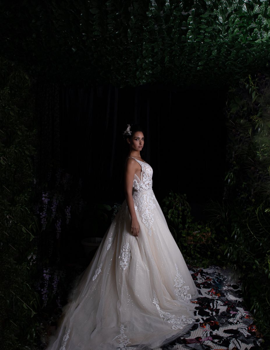 עיצובי שמלת הכלה של אתי ברנר. צילום: פרטי