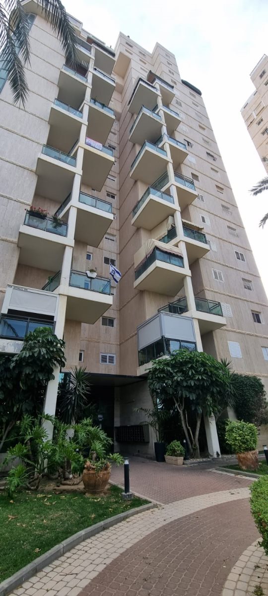 רחוב יוהנה ז'בוטינסקי. קרדיט - רי/מקס