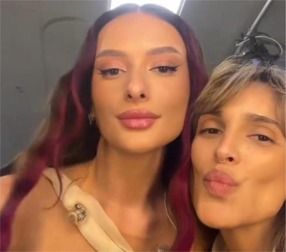 אורטל אלימלך מאפרת עדן גולן באירווזיון. צילום: פרטי