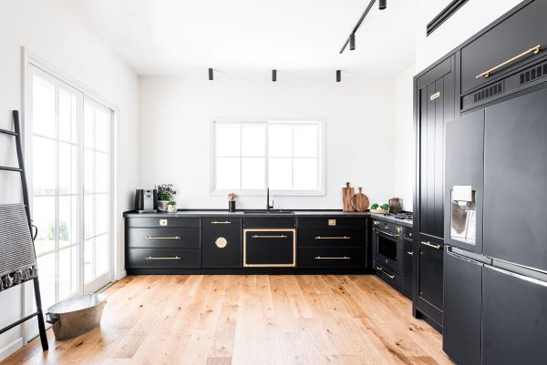 באדיבות פשטות מטבחים