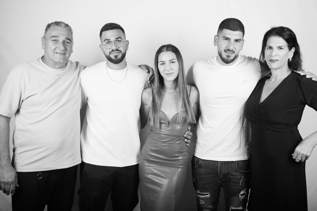 משפחת גואילי לפני השבעה באוקטובר. צילום: פרטי