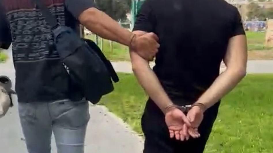 החשוד בזמן המעצר. קרדיט: שב"ס