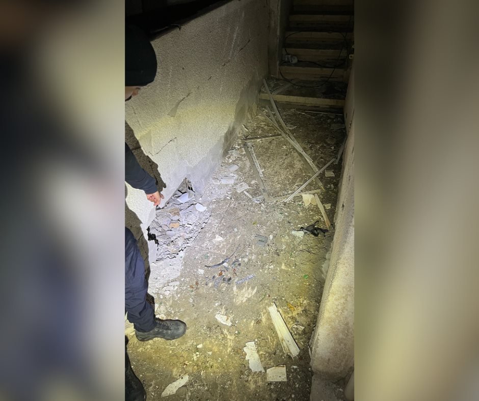 זירת הפיצוץ בנאות לון. קרדיט: משטרת ישראל