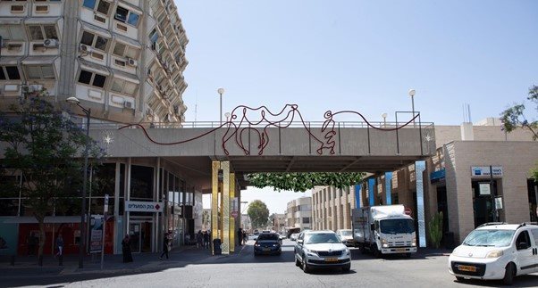 רחוב העצמאות. צילום: יוגב וענונו