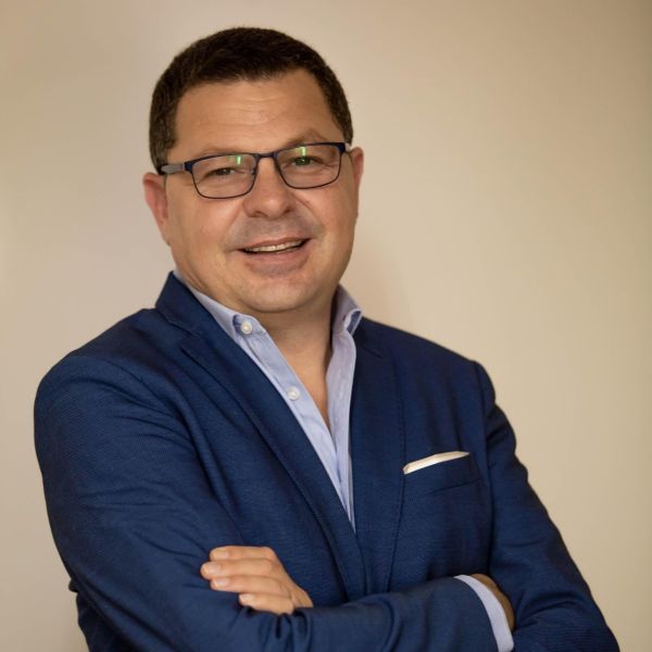 שלומי פרי, מייסד אקו-בריק אינוביו