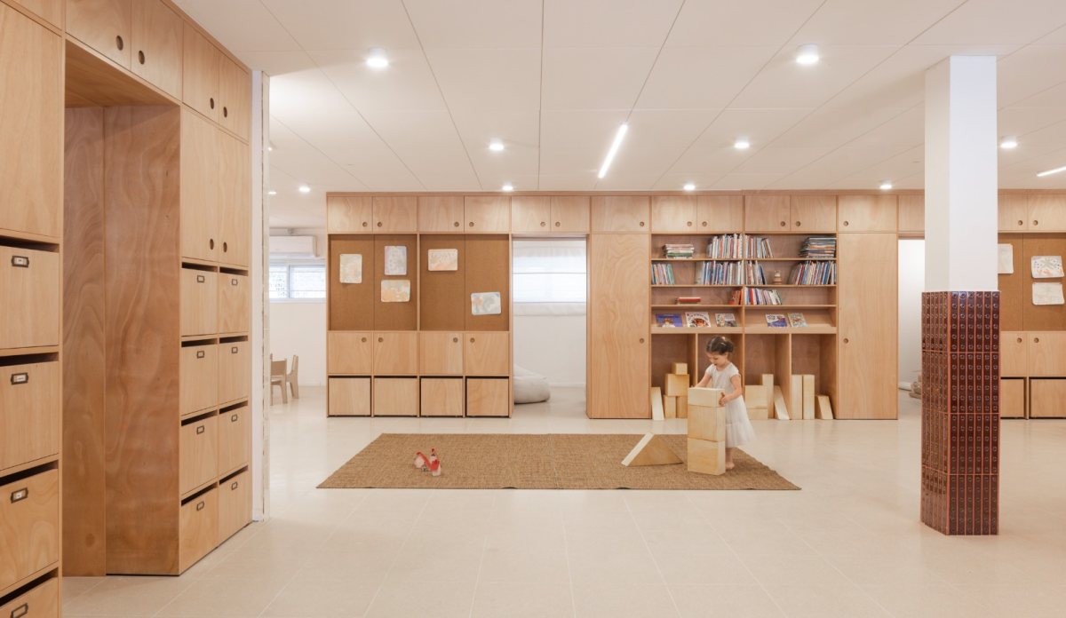 הגן לאחר השיפוץ. צלם: נמרוד לוי, עיצוב פנים: יעל פרידלנדר ודניאל קדם