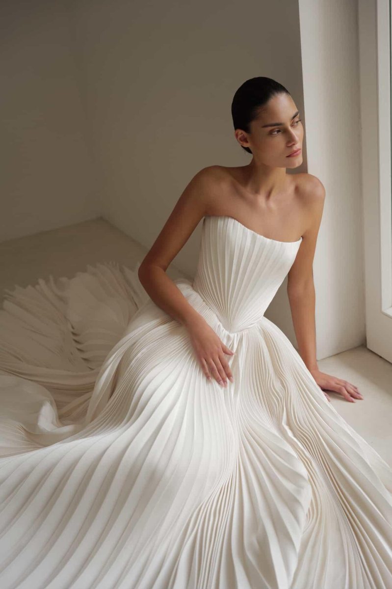 עיצוב של שמלת כלה. צילום: אלמוג גבאי