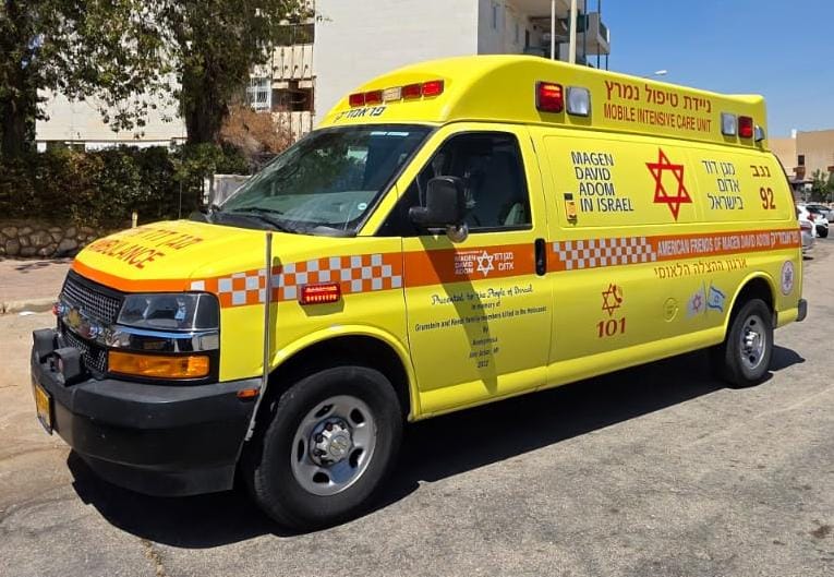 ניידת מד"א. קרדיט: מד"א