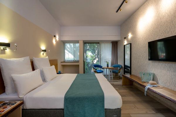 רשת מלונות ג׳ייקוב