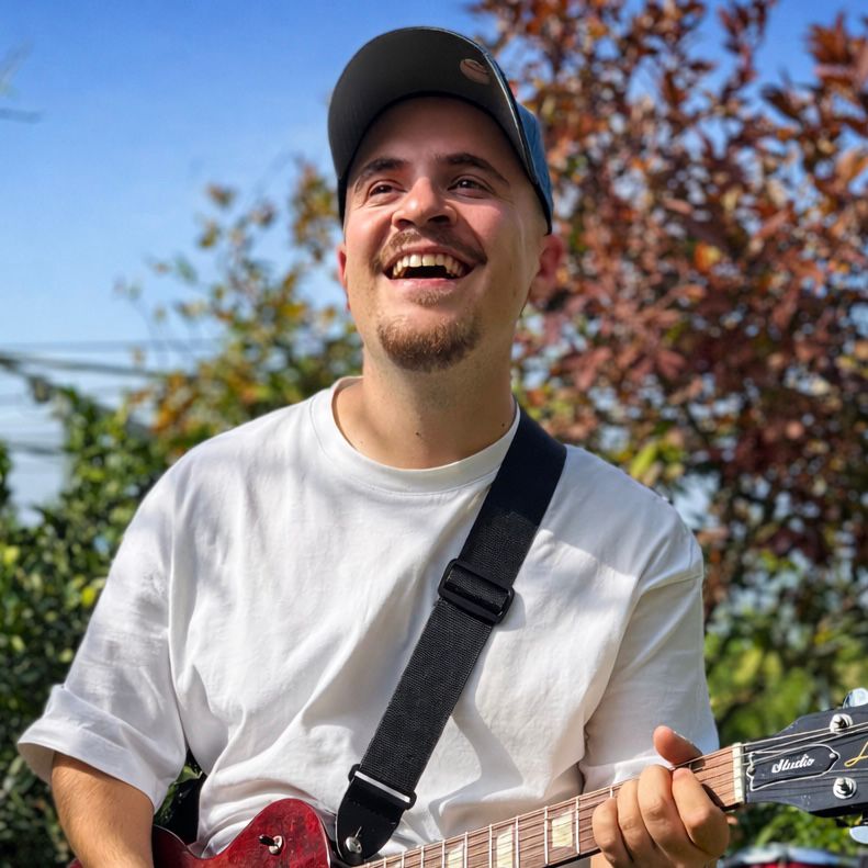 סאלי בר יוסף בסינגל חדש במלחמה. צילום: משה דאלי