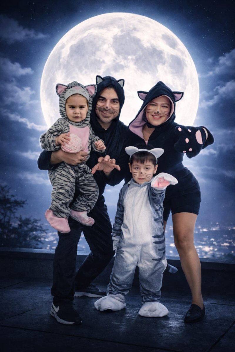 משפחת אלמקייס בתחפושת משותפת - החתולים