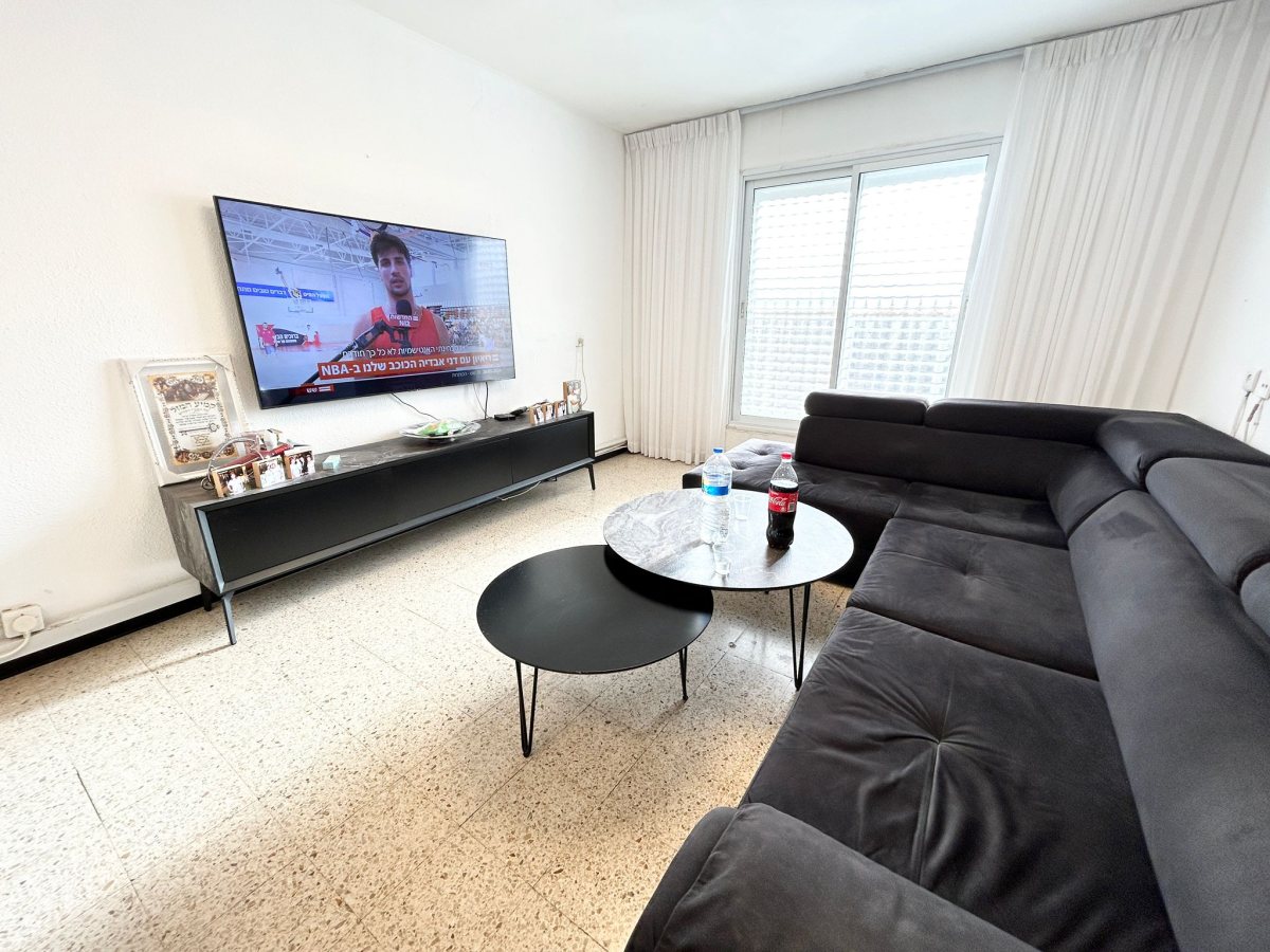 יוהנה ז'בוטינסקי. קרדיט: רימקס