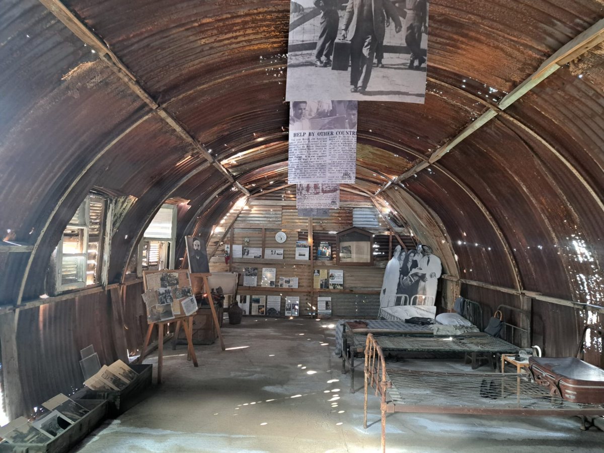 שחזור מבנה מגורים במוזיאון היהודי בלרנקה. צילום: איילת קליין כהן