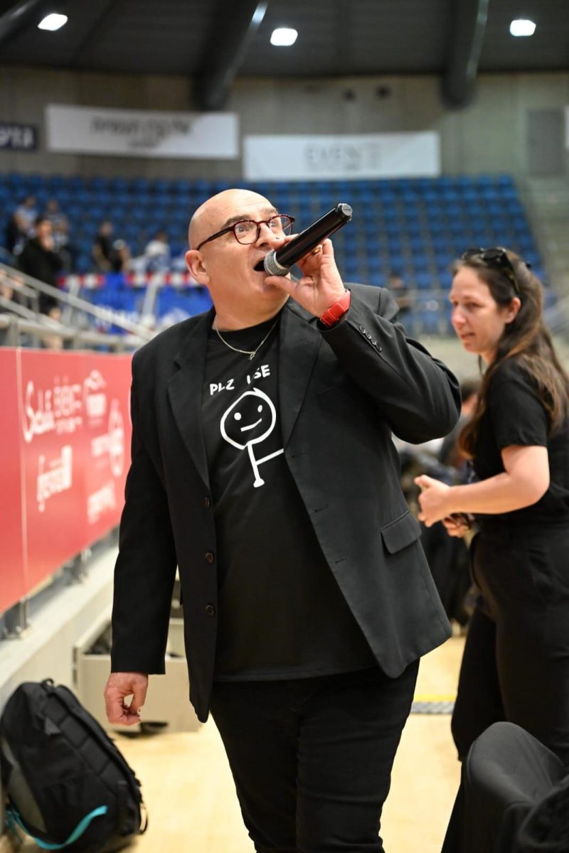 ניב אלבז. צילום: מתוך דף פייסבוק