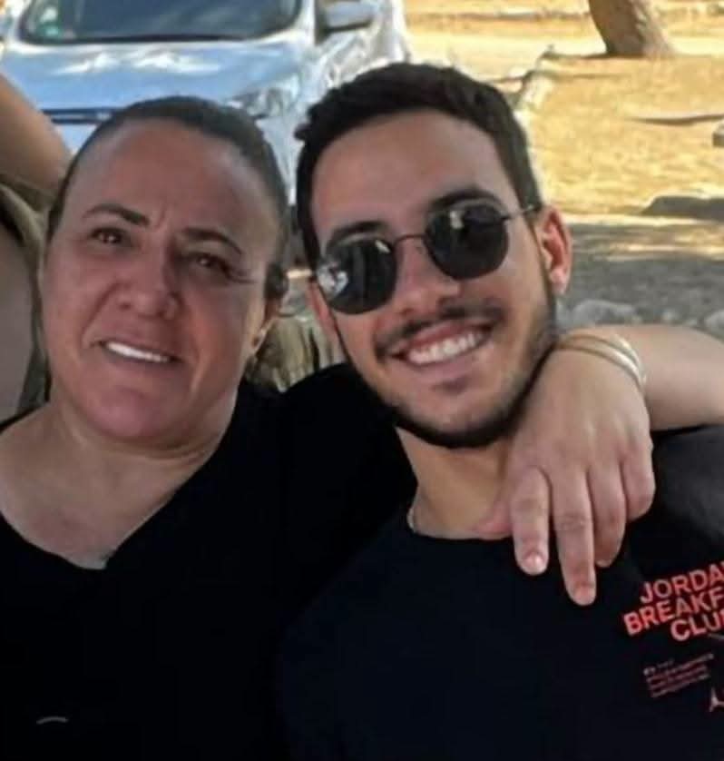 אבלין עם בנה אושר ז"ל
