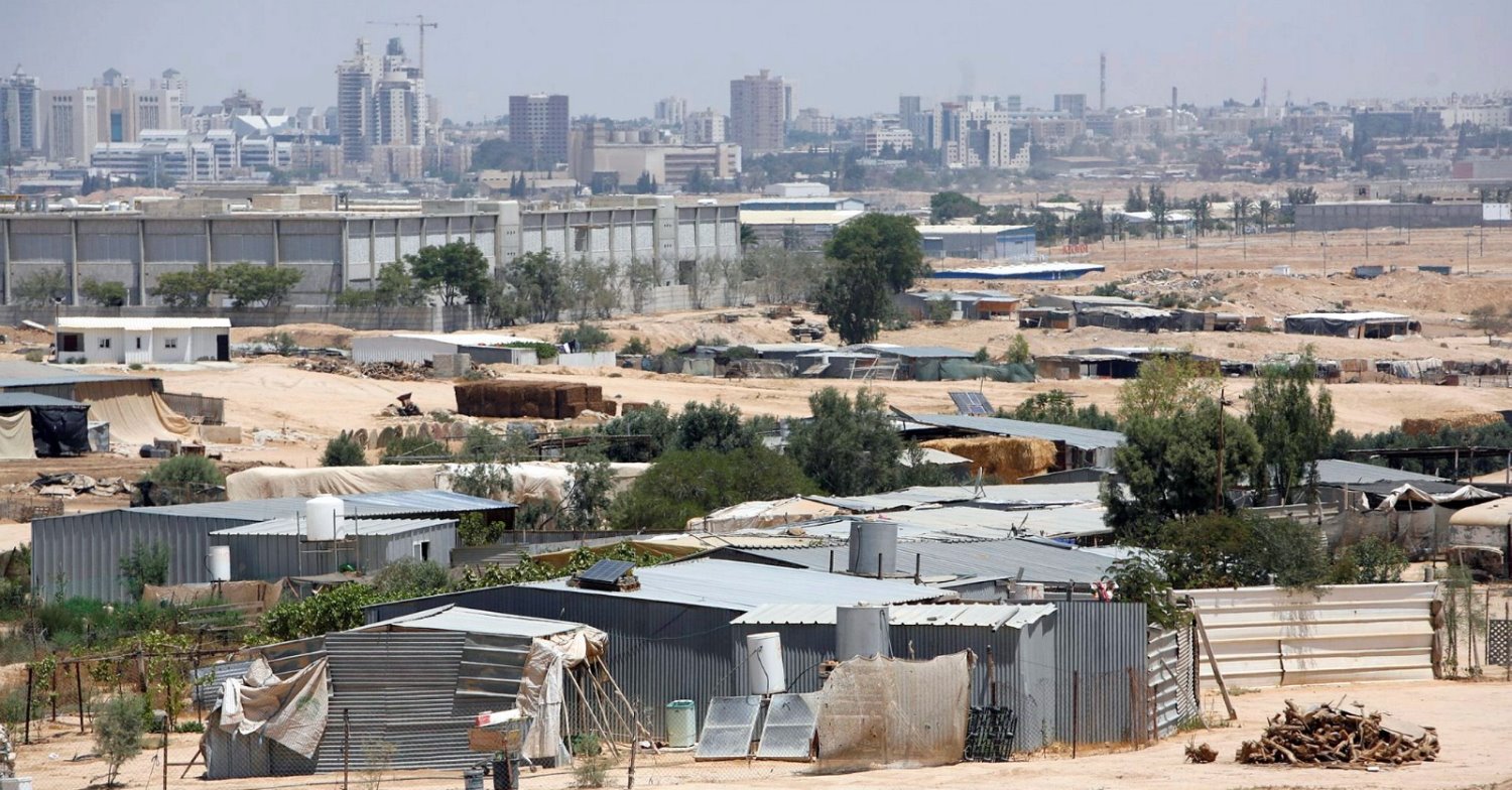 היישוב הבדואי שגב שלום - מדינת עולם שלישי - 10 דקות נסיעה מבאר שבע. צילום: מרים אלסטר, פלאש90