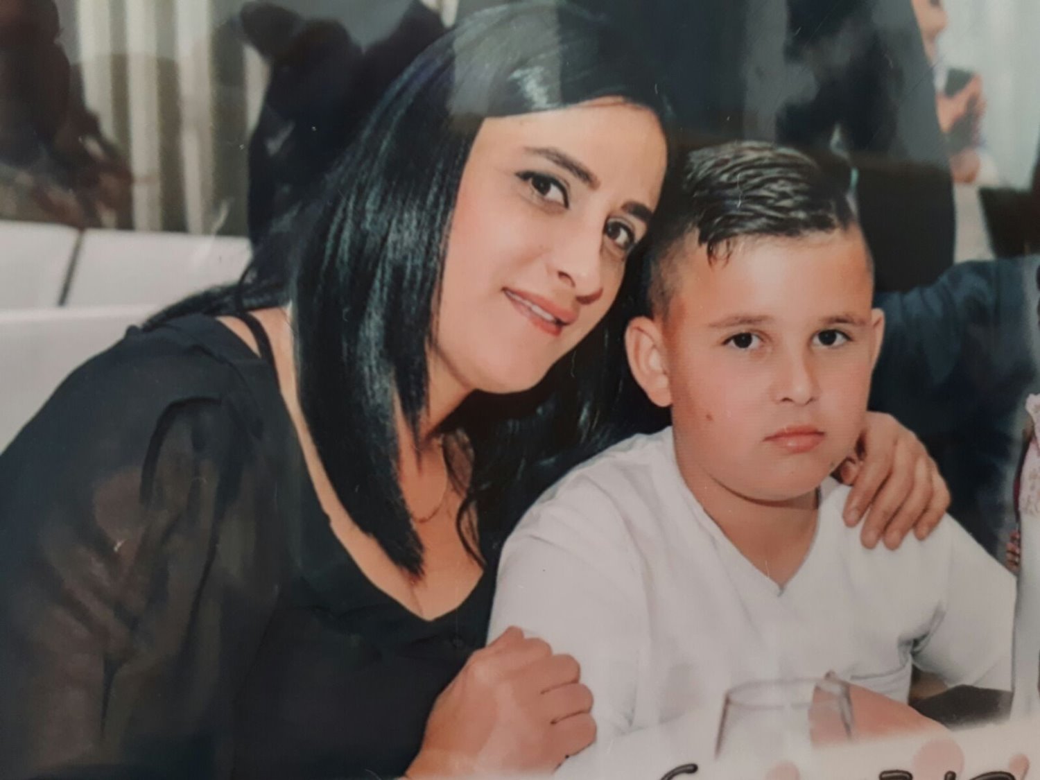 אלינור ובנה אור. קשר מיוחד. צילום באדיבות אלינור רווח אזולאי. 