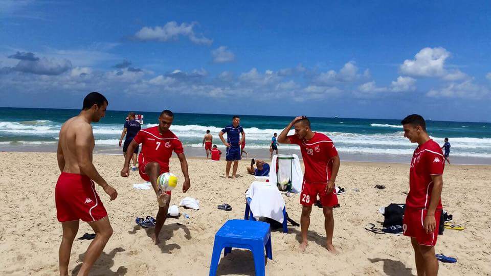 פורקים לחץ בים. מתוך הפיסבוק