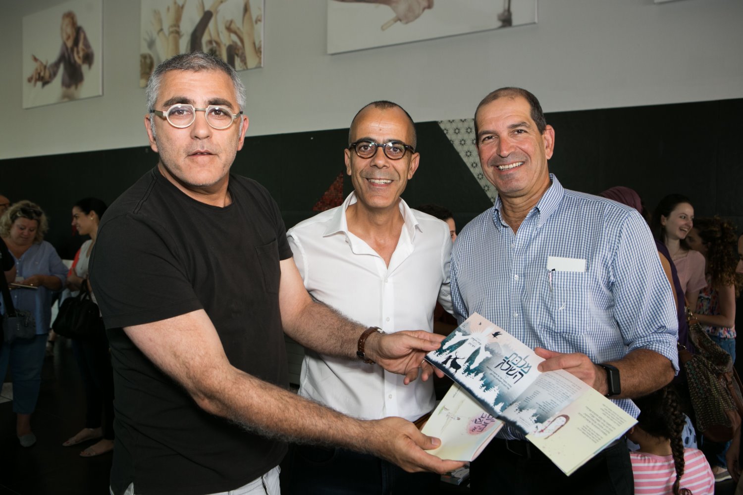 עפר ליפשיץ, שמוליק יפרח ורפי ניב. צילום: דיאגו מיטלברג עפר ליפשיץ, שמוליק יפרח ורפי ניב. צילום: דיאגו מיטלברג