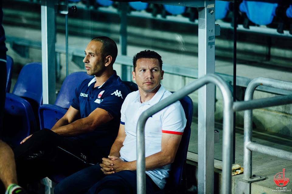 גם השחקנים וגם המאמנים, רוצים לזכות בתואר. צילום: עדי פרץ עבור הפועל באר שבע גם השחקנים וגם המאמנים, רוצים לזכות בתואר. צילום: עדי פרץ עבור הפועל באר שבע