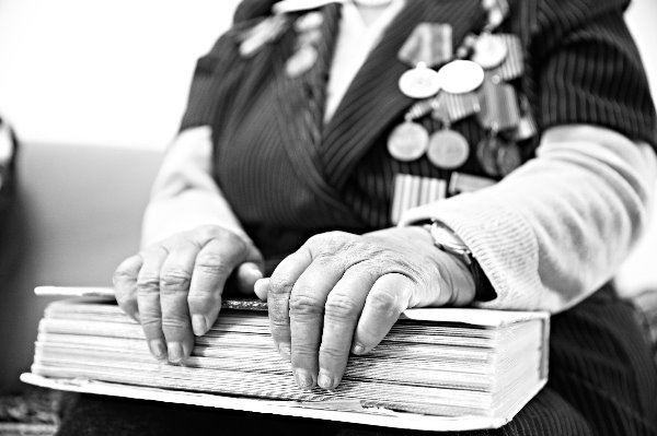 מתוך התערוכה. צילום: מדור לדור