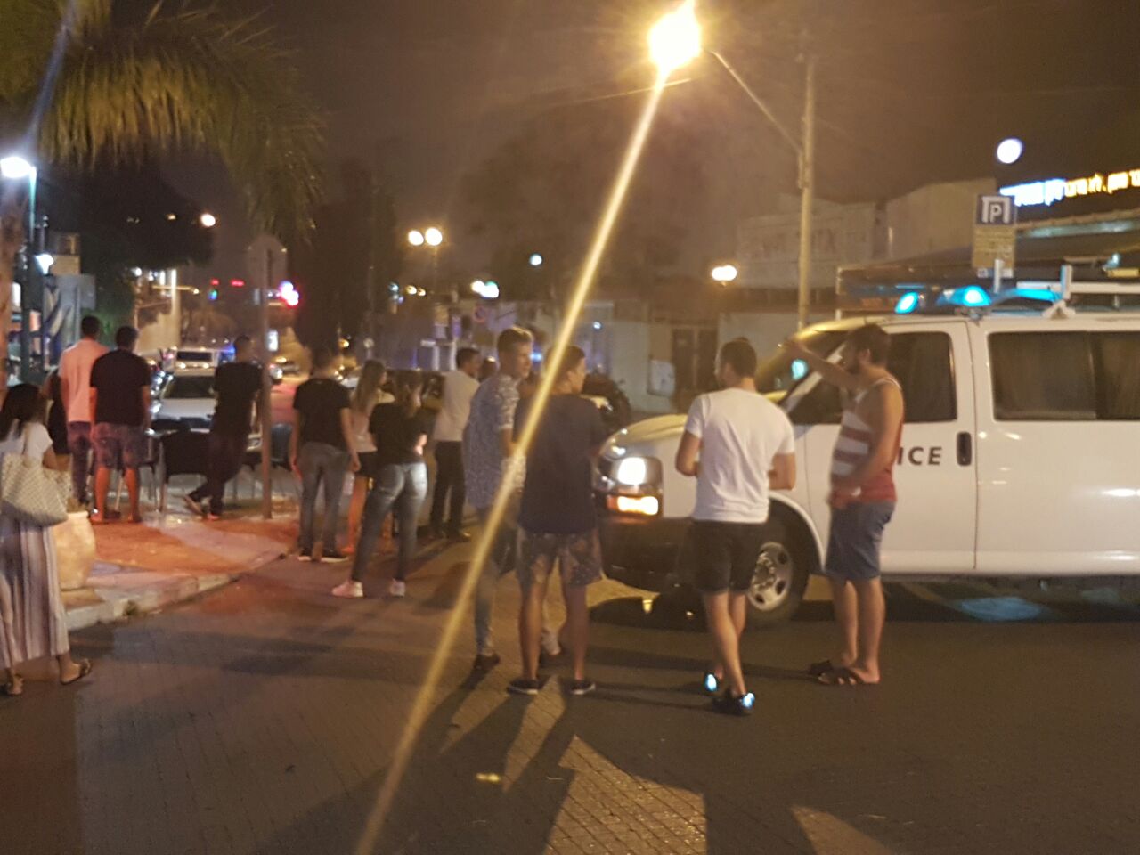 צילום: מוטי קדוש כתב "חשיפה לדרום" הטלויזיה הקהילתית 98