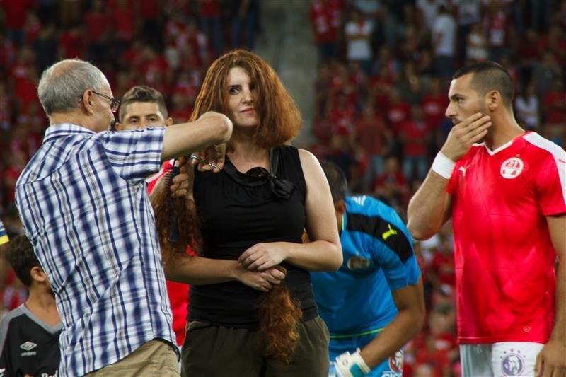 רגע התספורת. צילום: זיו אורן