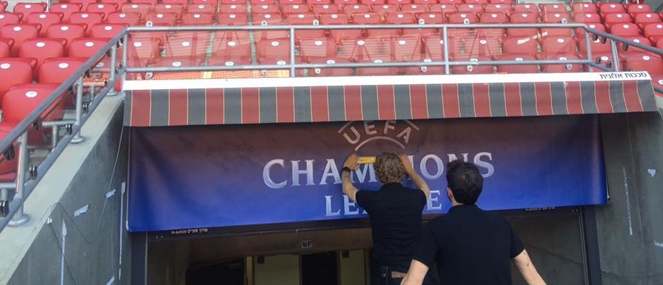 ההכנות לאירוח ליגת האלופות בטרנר. צילום באדיבות הפועל באר שבע