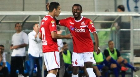 אחד ישחק בירושלים, והשני כבר התאקלם באשדוד. מוסא טראבין ודן ביטון. צילום: איתי כהן one.co.il