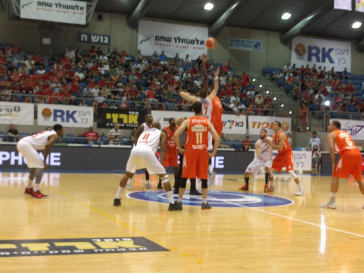 אולי בעונה הבאה - צילום: מועדון הפועל באר שבע בני שמעון אולי בעונה הבאה - צילום: מועדון הפועל באר שבע בני שמעון