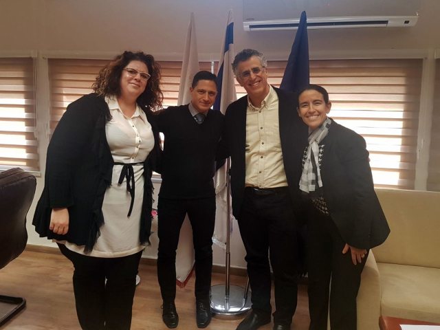 חפצי זהר ניר קברטי רוביק דנילוביץ וקלאודיה צובל - קרדיט יחצ