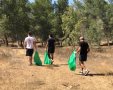 התנדבות ניקיון יער להב. צילום פולה כהן קק"ל