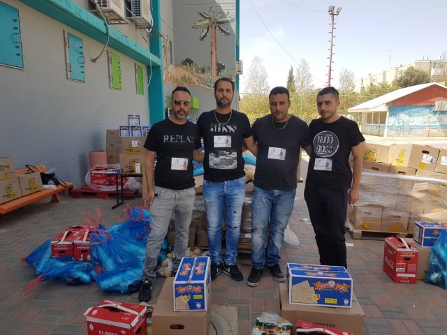 תרומות של כיל למשפחות. באדיבות כיל