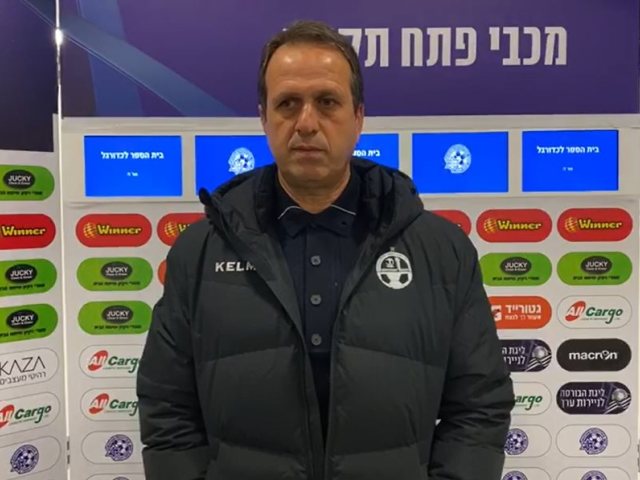 רוני לוי. קרדיט - הפועל "מחסני השוק" באר שבע
