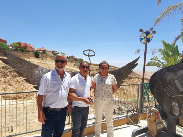 מימין לשמאל מרים אלחדד אלי אביסרור וצביקה לבנה