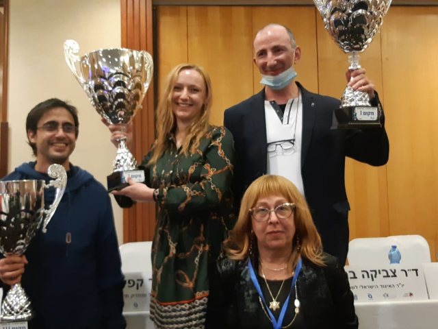 צילומים: דורית ליטבו,  ד''ר מרק ליפשיץ, מועדון השחמט באר שבע.