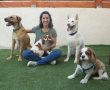 מנהיגת הלהקה: הכירו את עופרי לייבל שמשלבת בין האהבה לכלבים ואנשים לבין עולם הטיפול